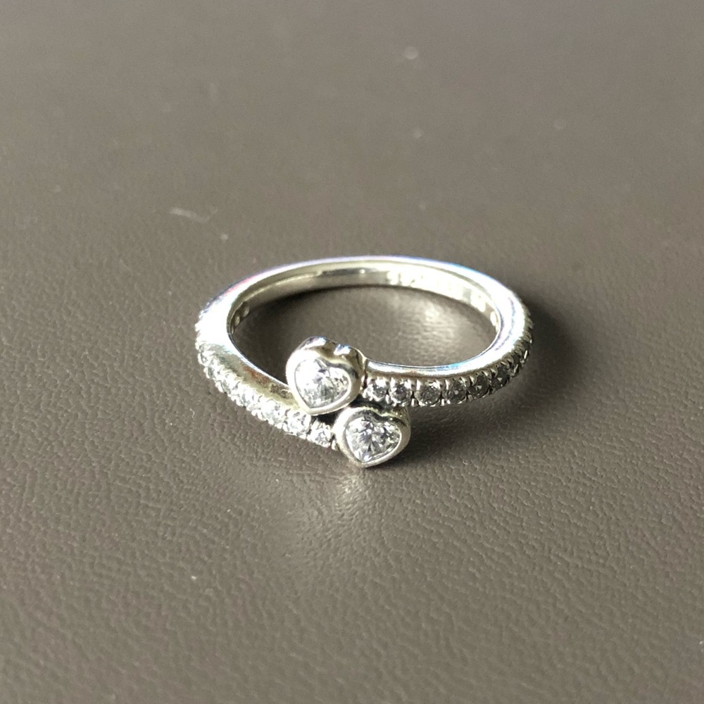 Pandora Forever Hearts Ring (925 Sterling Silver)